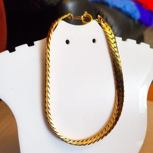 7" Gold Tone Omega Bracelet Simple Elegant Style